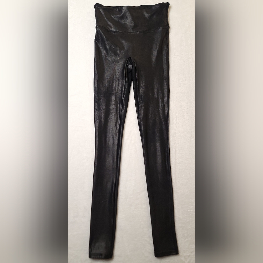 SPANXshape Faux Leather Leggings Black XS High Rise Medium Compression Contoured